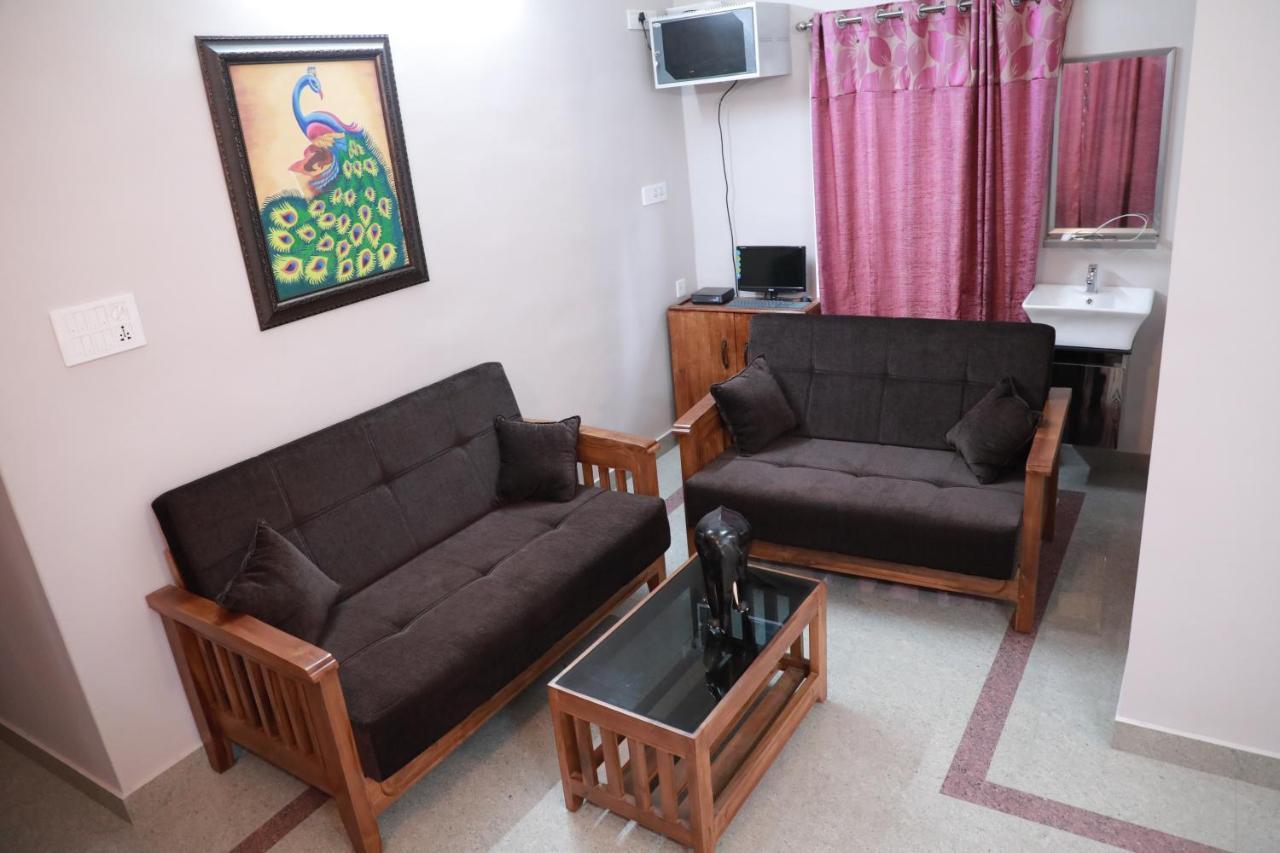 טריואנדרום Villa Anandha מראה חיצוני תמונה